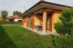 VILLA SINGOLA A VARALLO POMBIA