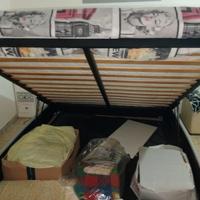 Letto contenitore matrimoniale
