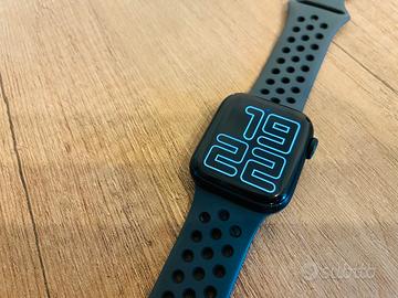 Apple Watch SE 2 – 40 mm