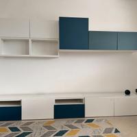 Composizione mobili Besta Ikea