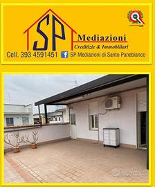 Singola con ampio Terrazzo a livello