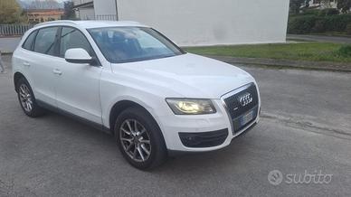 Audi Q5 2.0 tdi super super prezzo