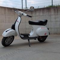 Piaggio Vespa 50 Special (V5B3) - 1972