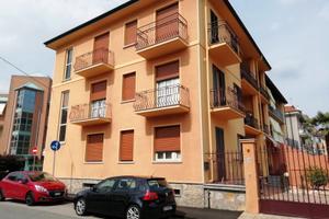 Pinerolo privato affitta ;leggere bene