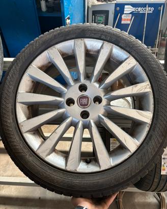 225/45R17 Yokhoama