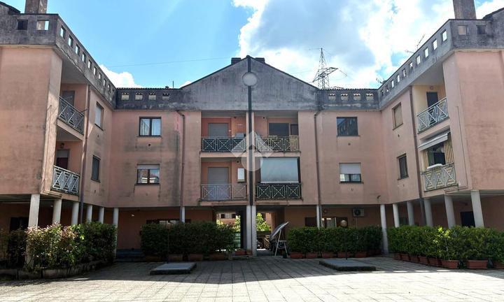 3 LOCALI A ROBECCHETTO CON INDUNO