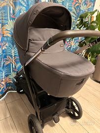 Trio InGlesina aptica