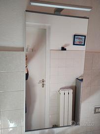 mobile da bagno con specchio +luce  IKEA 