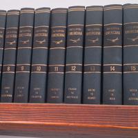 Enciclopedia in lingua Americana zona Torino