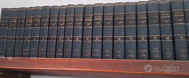 Enciclopedia in lingua Americana zona Torino