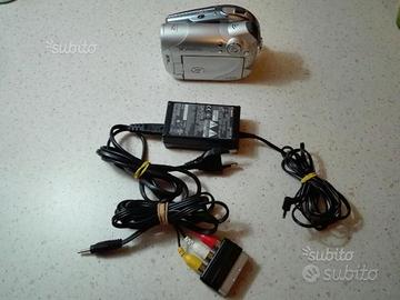 Canon DVD camcorder dc 100