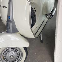 Vespa 50 special