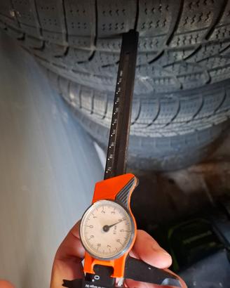 gomme invernali + cerchi 205/60 R16 Captur