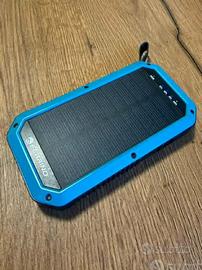 powerbank caricabatterie solare smartphone 