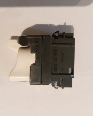 prese dati art c9079pc6 Ticino cat6