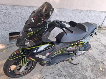 Scooter 300