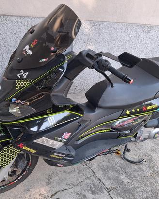 Scooter 300
