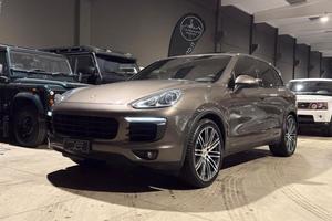 PORSCHE Cayenne 3.0 Diesel Platiunum Edition