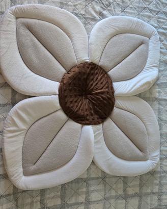 Fiore bagnetto neonato 