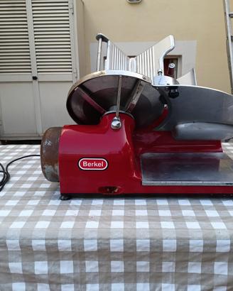 Affettatrice elettrica Berkel