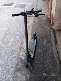monopattino per parti di ricambio