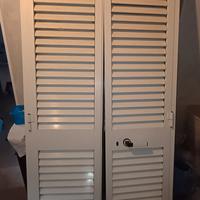 Porta persiana bianca