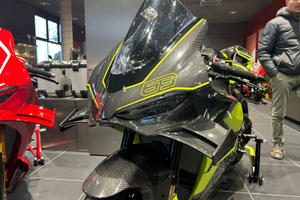 Ducati Panigale V4 - 2025