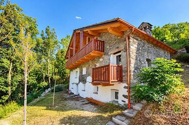 Villa di 229 m² con più di 5 locali a Etroubles