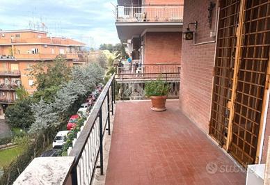 4 LOCALI A ROMA