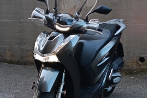 Honda SH 125i - Anno 2021 - 8.500 km - Come Nuovo