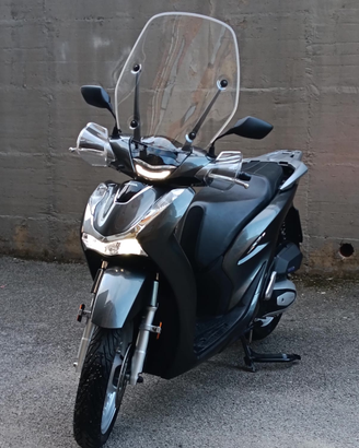 Honda SH 125i - Anno 2021 - 8.500 km - Come Nuovo