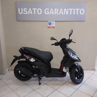 Piaggio Typhoon 50, nero matt, 2019, 1122km.