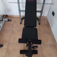 Panca per sollevamento pesi con bilanciere e disch