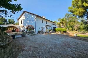 VILLA SINGOLA A VINCHIO