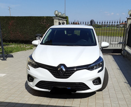 Renault clio zen 1.0 tce 100 cv