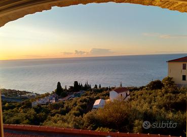 Appartamento vista mare Liguria