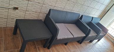 set tavolino sedie e poltrona 