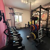Home gym completamente attrezzata
