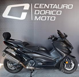 Yamaha T Max 560