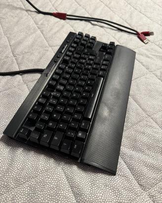 Tastiera meccanica da gaming Corsair K65 RGB