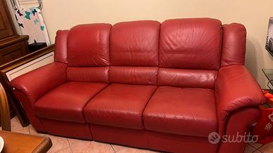 Divani in vera pelle chateau d’ax due e tre posti