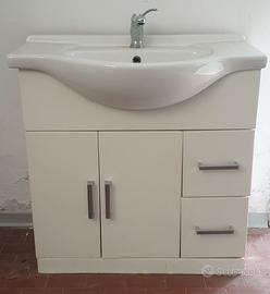 Mobiletto bagno con lavabo