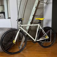 Specialized Globe Roll 1