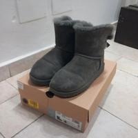 Ugg mini