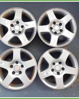 Cerchi in Lega Audi A6 4A2 15 pollici 15 7.0J
