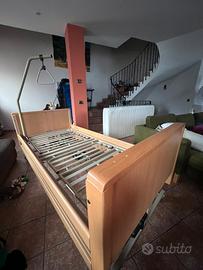 Letto motorizzato ospedaliero