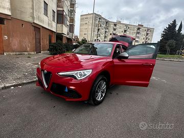 Alfa romeo stelvio