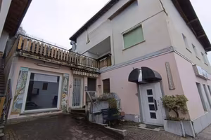 Immobile in asta di 214 m² con 3 locali a Lamon