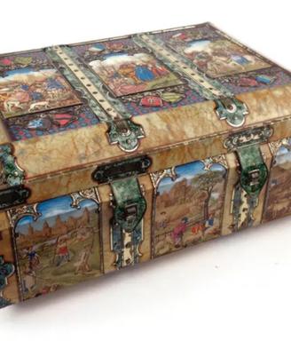 Bauletto in latta con decorazioni