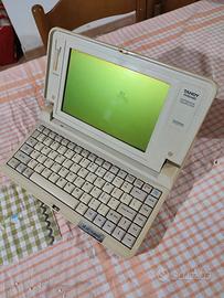 PC portatile vintage TANDY